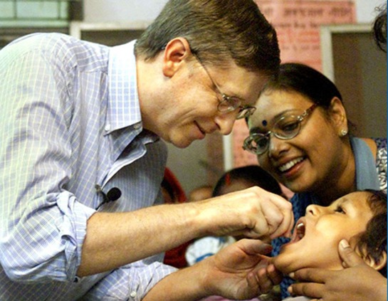 Кампанія з посиленої вакцинації від поліомієліту супроводжувалась дитячими смертями та паралічами кінцівок