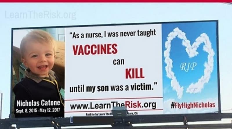 «Прививки могут убить» — такие билборды появились сразу в нескольких штатах